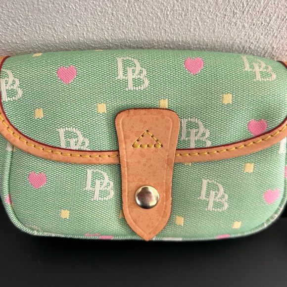 Dooney & Bourke Mint Green Canvas Monogram Vintage Wristlet Clutch - Picture 3 of 10